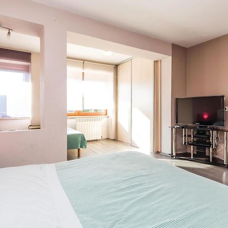 Stunning Apartment In Rijeka With 1 Bedrooms And Wifi Εξωτερικό φωτογραφία