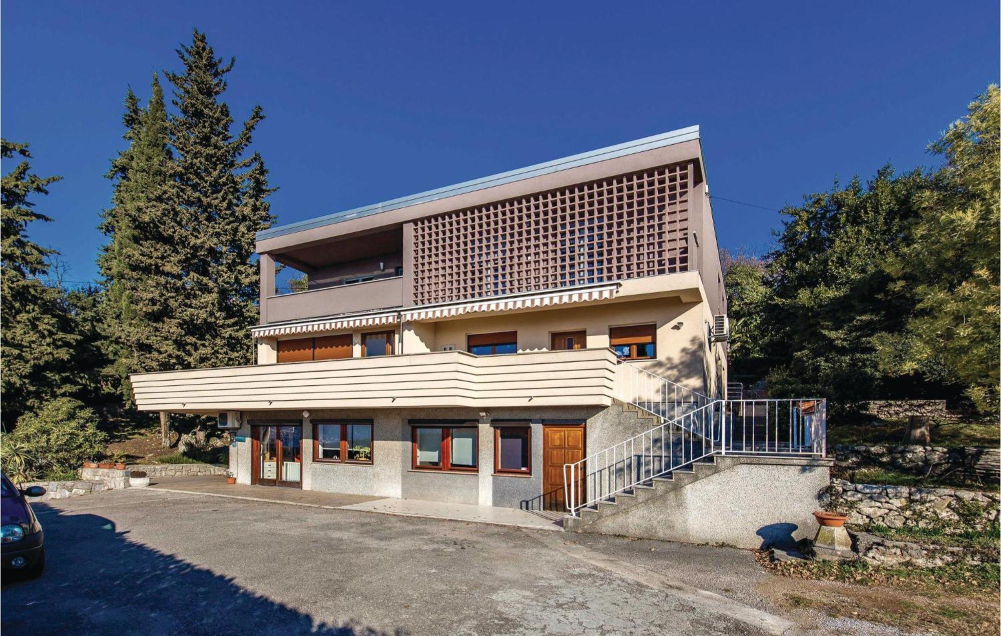 Stunning Apartment In Rijeka With 1 Bedrooms And Wifi Εξωτερικό φωτογραφία